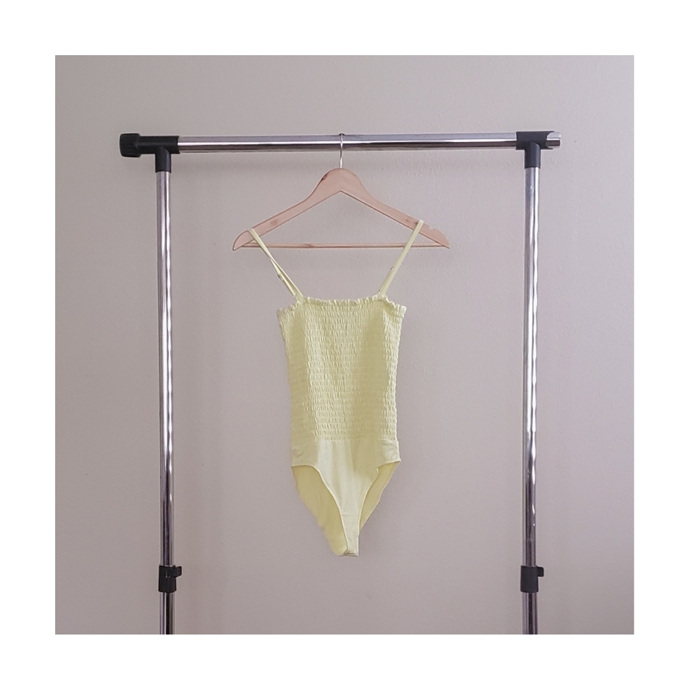 FOREVER 21 scrunched bodysuit